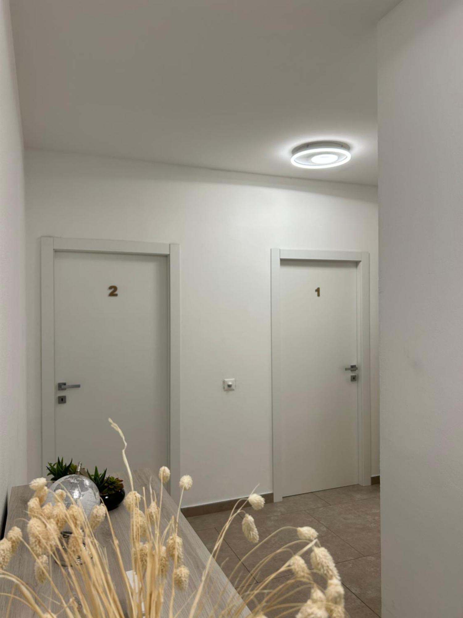 *Veranda'S Rooms* - Free Parking In Central לוגאנו מראה חיצוני תמונה