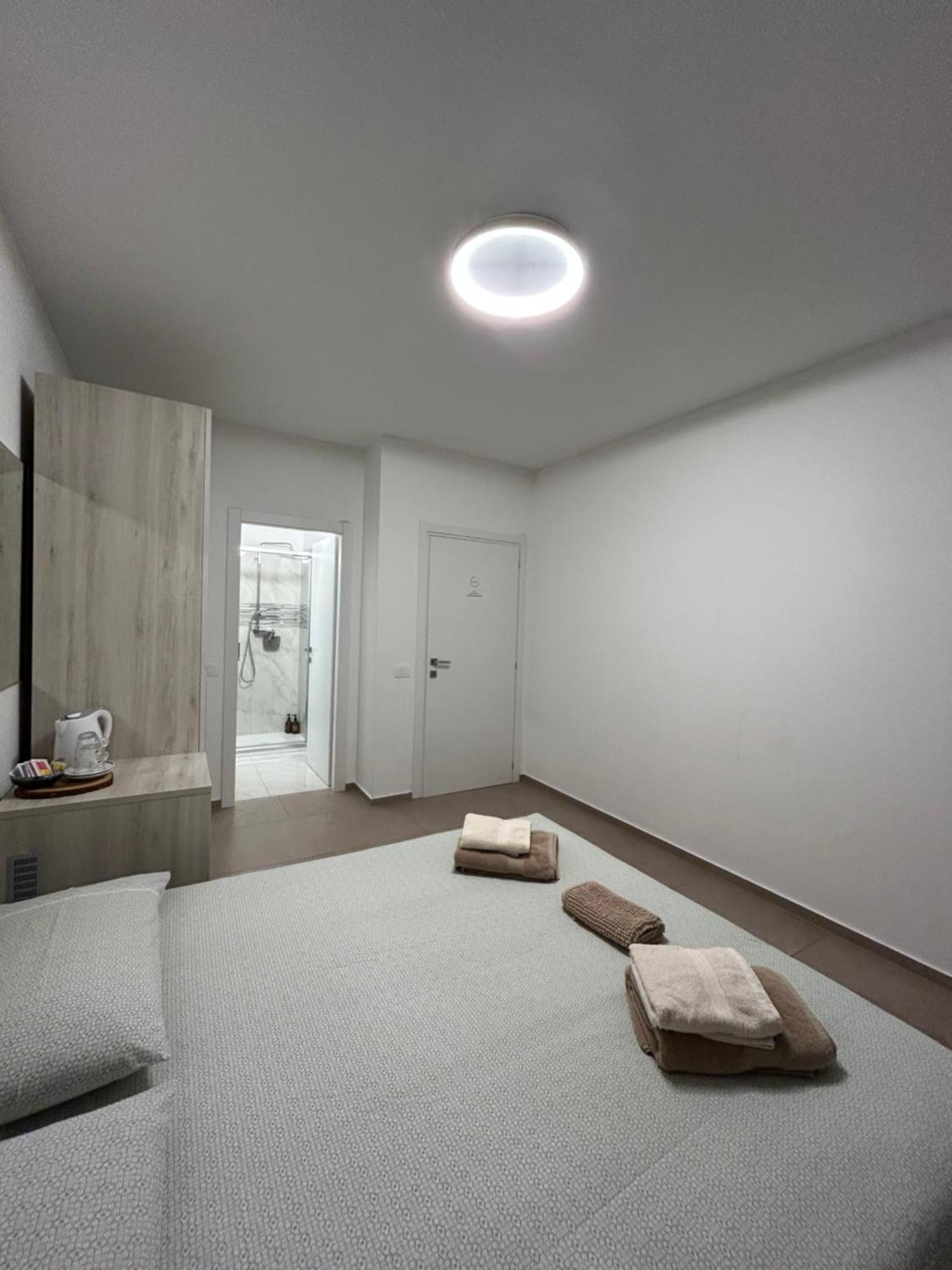 *Veranda'S Rooms* - Free Parking In Central לוגאנו מראה חיצוני תמונה